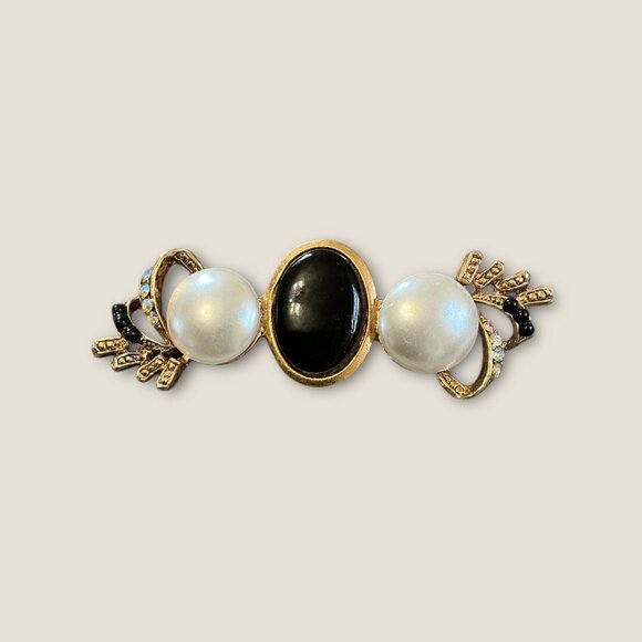 Vintage  faux Pearl &  faux Onyx Art Deco Inspired Brooch Gold Tone - Picture 1 of 5